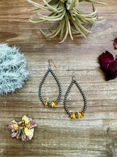 Load image into Gallery viewer, 3 mm sterling silver pearls earrings teardrop with yellow amber
