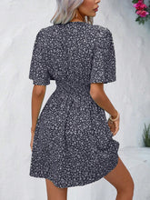 Load image into Gallery viewer, Printed V-Neck Half Sleeve Mini Dress