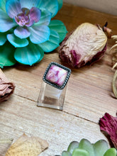 Load image into Gallery viewer, MJ Purple Spiny Oyster Sterling Silver Ring – Square
