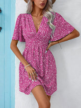 Load image into Gallery viewer, Printed V-Neck Half Sleeve Mini Dress