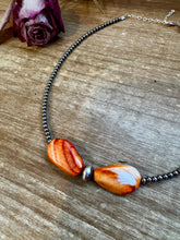 Load image into Gallery viewer, 14" Spiny Oyster &amp; Sterling Silver Pearl Choker – 3mm &amp; 10mm