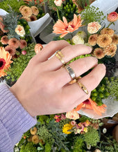 Load image into Gallery viewer, Cross Gemstone Ring