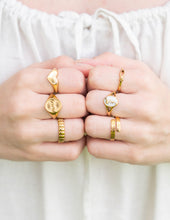 Load image into Gallery viewer, Highs and Lows Signet Ring