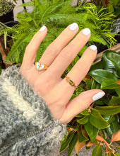 Load image into Gallery viewer, Prosperity Ring