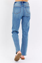 Load image into Gallery viewer, Judy Blue Full Size High Waist Straight Jeans