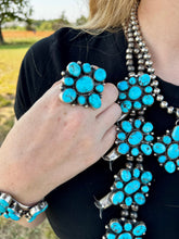 Load image into Gallery viewer, Complete Squash Blossom Set – Kingman Turquoise – Sterling Silver – Navajo Made by Wilson Dawes