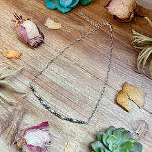 Load image into Gallery viewer, Sterling Silver Pearl &amp; Torpedo Paperclip Necklace
