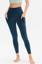 Load image into Gallery viewer, Slim Fit Long Active Leggings with Pockets