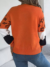 Load image into Gallery viewer, Star Contrast Round Neck Sweater