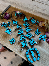 Load image into Gallery viewer, Complete Squash Blossom Set – Kingman Turquoise – Sterling Silver – Navajo Made by Wilson Dawes