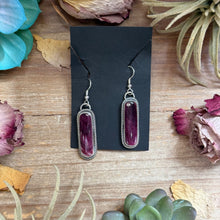 Load image into Gallery viewer, Sterling Silver Purple Spiny Oyster Dangle Earrings – Handmade by Artist Jason Ogg
