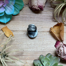 Load image into Gallery viewer, Mj Ring - Black Jack Teardrop Ring