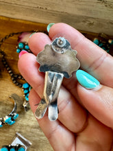 Load image into Gallery viewer, Complete Squash Blossom Set – Kingman Turquoise – Sterling Silver – Navajo Made by Wilson Dawes