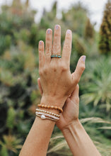 Load image into Gallery viewer, Pure Sea Shell + 14k Gold Filled || Stretch Anklet or Bracelet