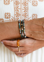 Load image into Gallery viewer, Polished Agate || Adult Bracelet