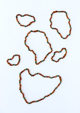 Load image into Gallery viewer, Baltic Sea Amber + Malachite Halo|| Necklace