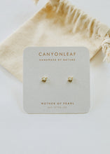Load image into Gallery viewer, 18K Gold Vermeil + Mother of Pearl Gemstone || Everyday Earrings