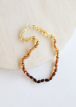 Load image into Gallery viewer, Polished Ombre Baltic Amber || Necklace