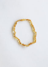 Load image into Gallery viewer, Polished Honey Baltic Amber || Necklace