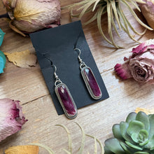 Load image into Gallery viewer, Sterling Silver Purple Spiny Oyster Dangle Earrings – Handmade by Artist Jason Ogg