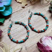 Load image into Gallery viewer, Turquoise &amp; Spiny Oyster Hoop Earrings