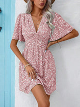 Load image into Gallery viewer, Printed V-Neck Half Sleeve Mini Dress