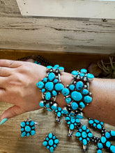Load image into Gallery viewer, Complete Squash Blossom Set – Kingman Turquoise – Sterling Silver – Navajo Made by Wilson Dawes