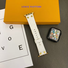 Load image into Gallery viewer, Bracelet de rechange Apple avec décoration en rivets et monogramme en relief WATCH BANDS