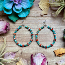 Load image into Gallery viewer, Turquoise &amp; Spiny Oyster Hoop Earrings