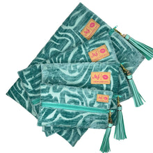 Load image into Gallery viewer, Amaze Turquoise