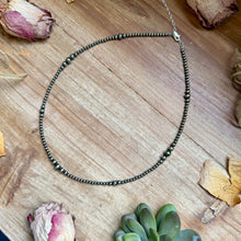 Load image into Gallery viewer, 18 inch Graduated Sterling Silver Pearl Necklace