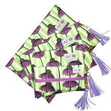 Load image into Gallery viewer, Lilac Grove