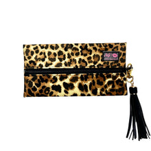 Load image into Gallery viewer, Lady Leopard