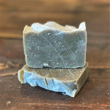 Load image into Gallery viewer, Crisp Shaving Soap