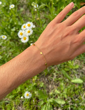 Load image into Gallery viewer, Dainty Heart Bracelet