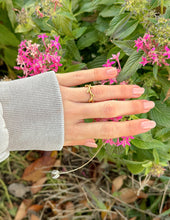 Load image into Gallery viewer, Dainty Olive Branch Ring