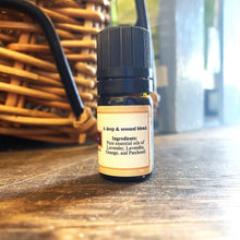 Load image into Gallery viewer, Lavender Kiss EO Blend, 5 ml