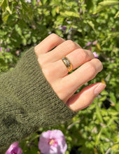 Load image into Gallery viewer, Floral Dome Ring