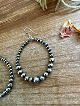 Load image into Gallery viewer, Only Sterling Silver Pearls Hoops