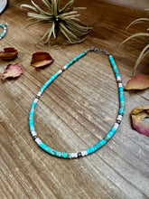 Load image into Gallery viewer, Turquoise Variscite &amp; Pink Conch Choker – Exclusive Bijoux FAB Design