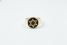 Load image into Gallery viewer, Magen David Engraved Signet Ring | Stunning Star of David Design