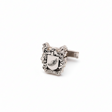 Load image into Gallery viewer, Personalized Crest Cufflinks - Family Heritage Jewelry