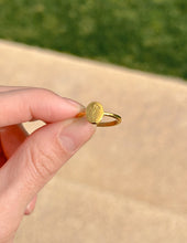 Load image into Gallery viewer, Gold Wildflower Ring