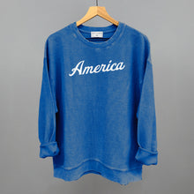 Load image into Gallery viewer, Vintage America (White Ink)