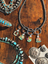 Load image into Gallery viewer, Bijoux FAB Character Keychain – Fabienne, Devon &amp; Trouble