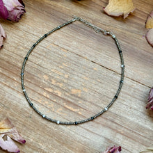 Load image into Gallery viewer, Magnesite Glass Seed Bead Choker