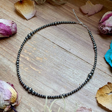 Load image into Gallery viewer, 18 inch Sterling Silver Pearls Graduated Pearl Necklace