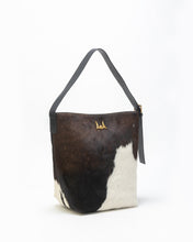 Load image into Gallery viewer, Clara Large Bucket Bag