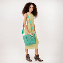 Load image into Gallery viewer, Loyal West Drover Large Bag