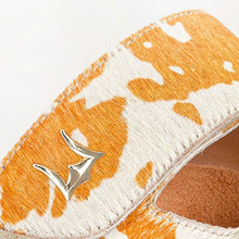 Load image into Gallery viewer, Loyal West Deen Canyon Sandals - Brown And White Cowhide